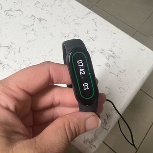 Mi band 6 complete with bracelets